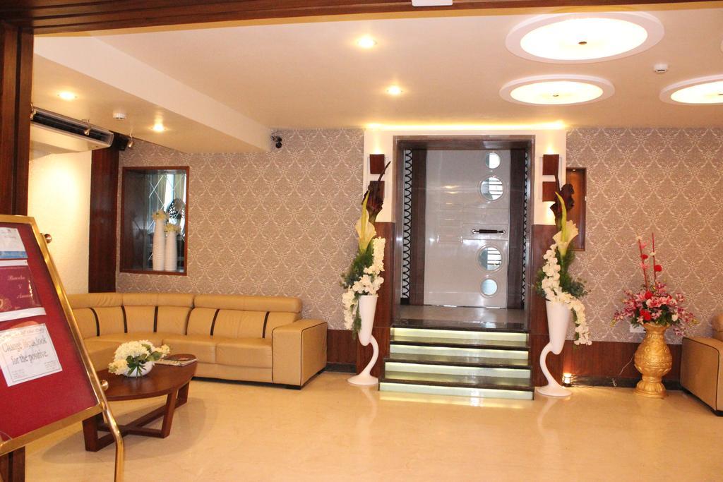 Hotel Holiday Resort Puri Exterior photo