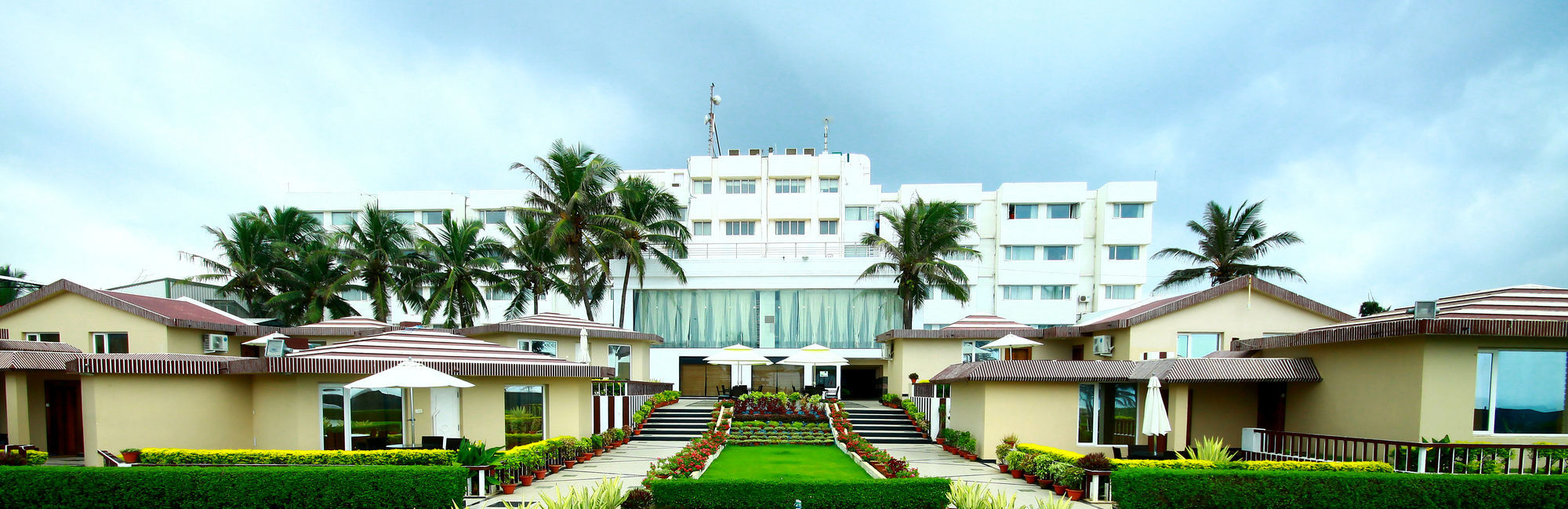 Hotel Holiday Resort Puri Exterior photo